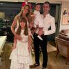 Ticiane Pinheiro recebeu 2021 com as duas fihas, Rafa Justus e Manuella Tralli, e o marido, Cesar Tralli, pai da caçula