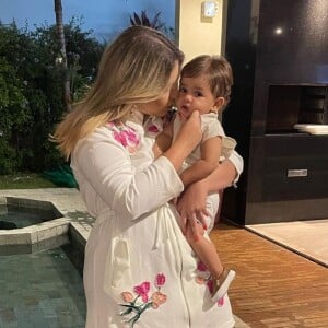 Filho de Marília Mendonça, Léo não quis comer e pediu pão para a mãe