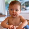 Giovanna Ewbank postou fotos do filho Zyan em introdução alimentar: 'Tem um bebê natureza que tá amando a sopinha de legumes orgânicos!'