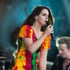 Cantora Lana Del Rey recebe apoio de fãs após ser ataca por Eminem em música