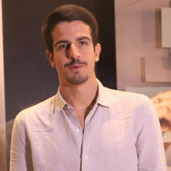 Enzo Celulari e Bruna Marquezine vivem rumor de namoro