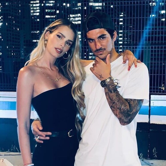 Yasmin Brunet casou com Gabriel Medina no Havaí, em dezembro de 2020