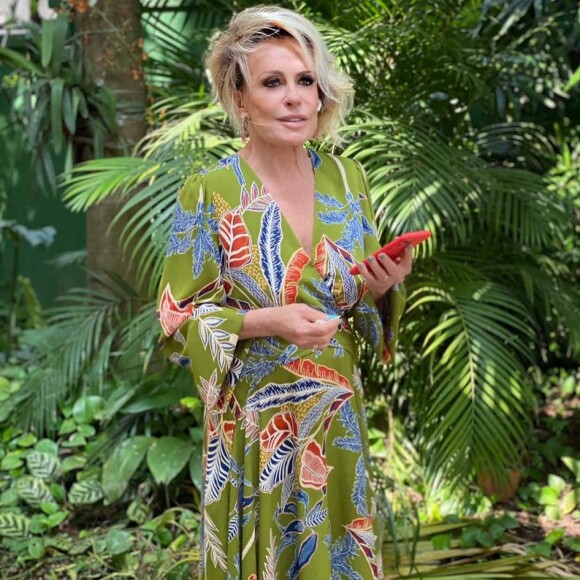 Tom Veiga havia se separado de sua terceira mulher, Cybelle Hermínio Costa, em setembro, em oito meses de casados. O ator e Alessandra Veiga, com quem ele foi casado durante 14 anos e se separou em 2018, teriam reataram pouco tempo antes dele falecer