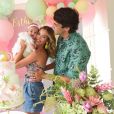 Filha de Carol Dias e Kaká completa 4 meses e ganha festa dos pais