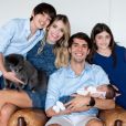 Carol Dias evita postar foto com filhos de Kaká e Carol Celico