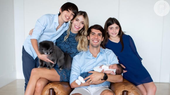 Carol Dias evita postar foto com filhos de Kaká e Carol Celico