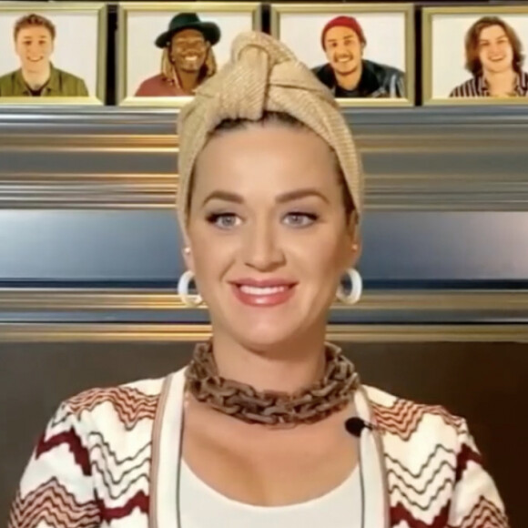 'Eu comecei a filmar a 4ª temporada de 'American Idol' cinco semanas depois de dar à luz. E não planejei isso. Mas foi tipo, 'Oh, meu Deus!'', contou Katy Perry