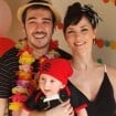 Filho de Marcos Veras e Rosanne Mulholland usa fantasia de pirata em festa de 6 meses