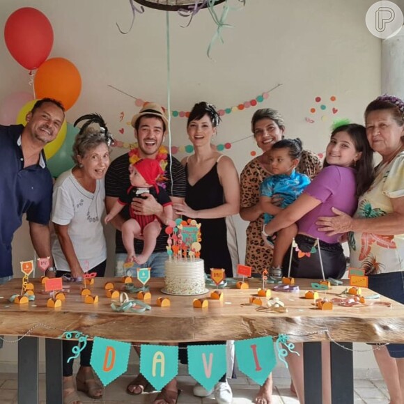 Marcos Veras compartilhou fotos para festejar os 6 meses do filho, Davi