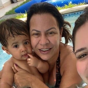 Marília Mendonça detalha crescimento do bebê