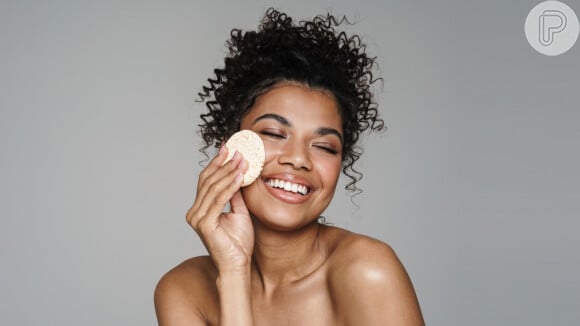 Cuidados com a pele na limpeza e ao tirar a maquiagem: escolha o produto que funciona melhor para você