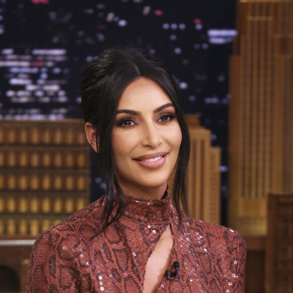 Kim Kardashian contratou serviço da famosa advogada Laura Wasser, que ficou à frente da separação de Angelina Jolie e Brad Pitt