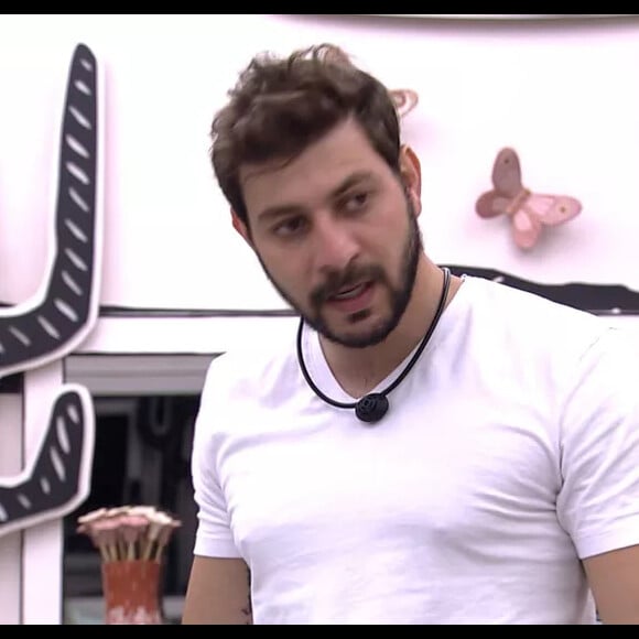 'BBB 21': Caio chegou a fazer as malas para deixar o reality