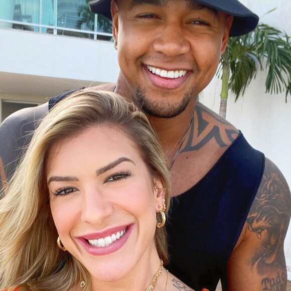 Lorena Improta exaltou a relação com Léo Santana logo após retomarem o namoro: 'Estamos numa fase de entender os defeitos e qualidades um do outro, e estamos aprendendo ceder e abrir mão de algumas coisas'