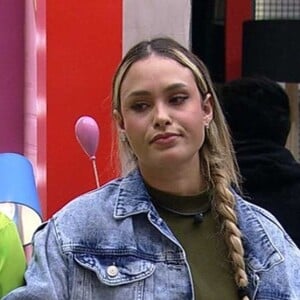 'BBB 21': Sarah e Gil discutiram com Rodolffo ao vivo após brother chamar a dupla de traidora