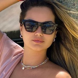 Suzanna Freitas aponta semelhança com Kelly Key e nega plástica nos glúteos: 'Perigoso'