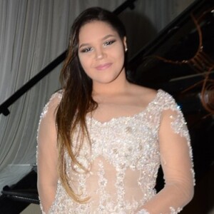 Filha de Simony, Aysha transformou o corpo mudando a alimentação
