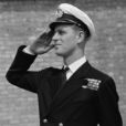 Nascido em 1921, príncipe Philip  ingressou na Marinha britânica,   tendo participação ativa na Segunda Guerra Mundial 