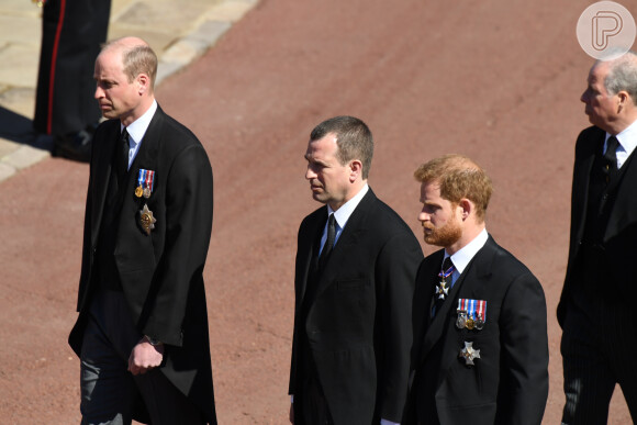 Príncipe Harry viajou pela primeira vez para a Inglaterra após sua mudança por conta do funeral do avô