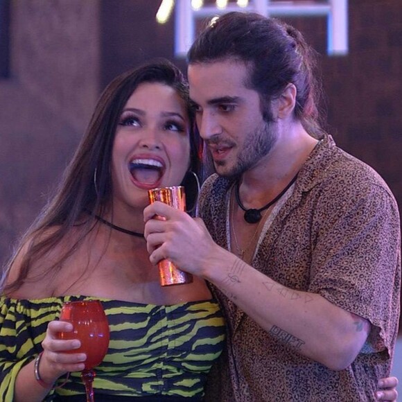 Juliette e Fiuk estão bem próximos no 'BBB 21'