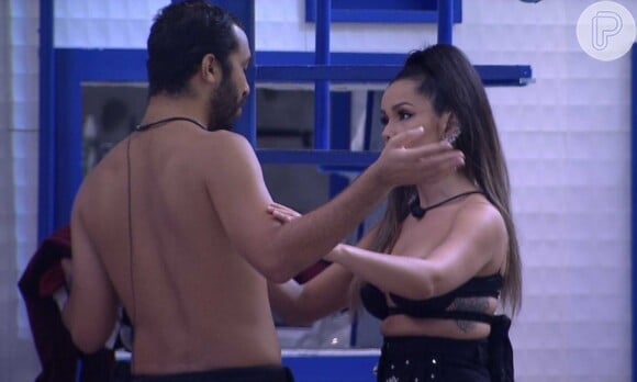 Juliette afirmou, no entanto, que ainda precisa assistir alguns vídeos sobre Gil no 'BBB 21'