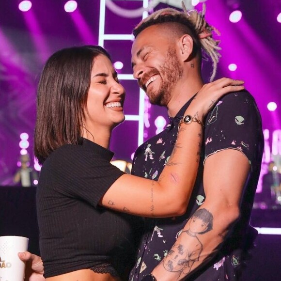 Bianca Andrade e o noivo, Fred, postaram o ultrassom do bebê no Instagram