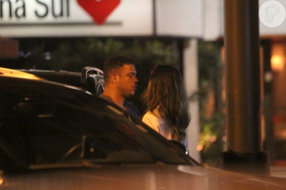 Ronaldo e Paula Morais começaram o relacionamento no Réveillon 2012/2013