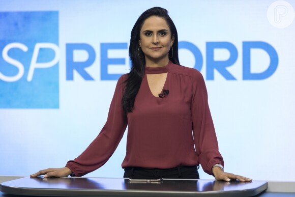 Carla Cecato esteveà frente do 'SP Record', 'Jornal da Record' e 'Fala Brasil'