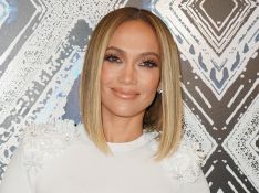 Jennifer Lopez ainda tem aliança de noivado com Ben Affleck. &#039;Nunca devolveu&#039;, diz ex-funcionário