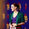 Riley Keough usou rabo de cavalo com trança no MTV Movie & TV Awards