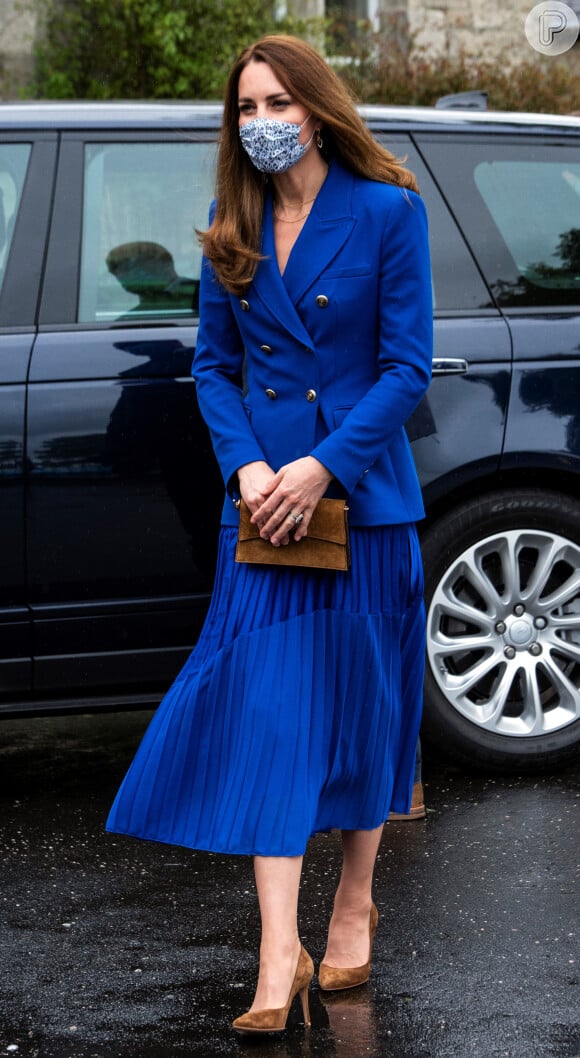 Kate Middleton recria look usado por Princesa Diana há 29 anos. Compare fotos!