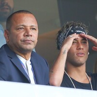 Pai de Neymar se revolta e aponta 'armação' da Nike em acusação de assédio: 'Chantagem'