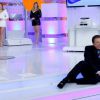 Silvio Santos levou tombo durante o sorteio da Tele Sena