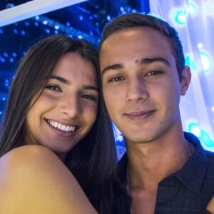 Rayssa Bratillieri e André Luiz Frambach postaram a última foto como casal por conta do Dia dos Namorados