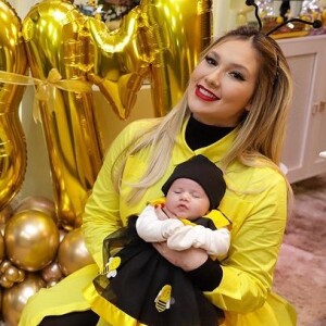 Virgínia Fonseca combina look temático com a filha, Maria Alice, no primeiro aniversário da menina