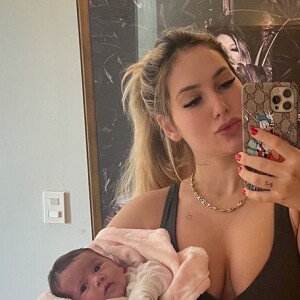 Virgínia Fonseca combina look com filha em comemoração dupla: 23 milhões de seguidores e aniversário de Maria Alice