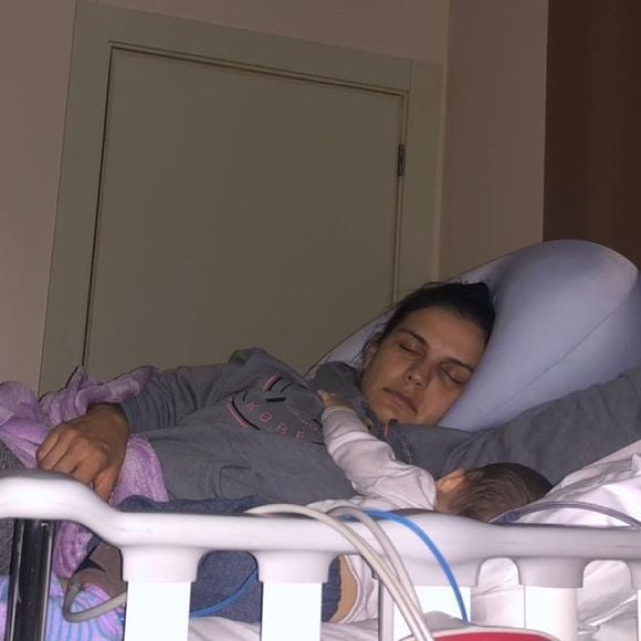 Kyra Gracie e Malvino Salvador têm acompanhado o caçula no hospital desde o começo da internação