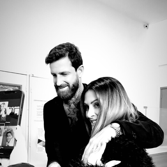 Cleo compartilhou novos cliques do casamento com Leandro D'Lucca neste sábado (10)