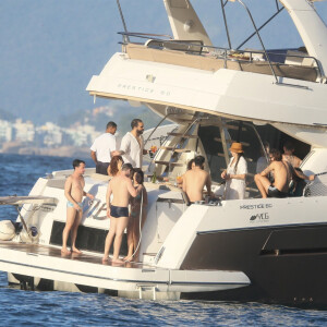 Juliette vive romance com sócio e ex-affair de Anitta, diz coluna. Saiba quem é!