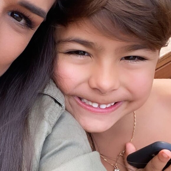 Simone lembra marido Kaká Diniz de quando foram vistos na 'hora H' por filho mais velho: 'Naquela casa alugada'