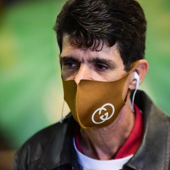 Agnaldo Bueno, pai de MC Kevin se entristece após novas informações da morte do cantor serem reveladas