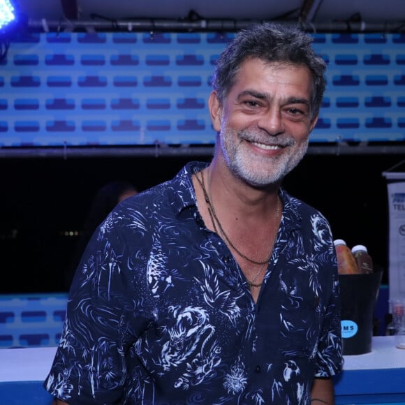 Eduardo Moscovis gravou série da Amazon no Uruguai