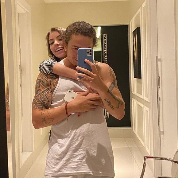 Maria Lina Deggan e Whindersson Nunes moravam juntos em São Paulo quando eram noivos