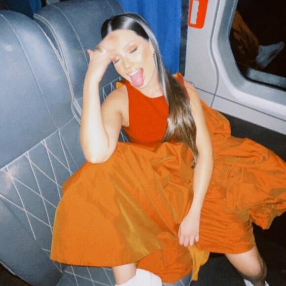 Juliette Freire e Wesley Safadão mostraram bastidores da apresentação no 'Criança Esperança' e se mostraram animados: 'Vai ser lindo!'