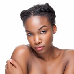 Maquiagem para pele negra: passos essenciais