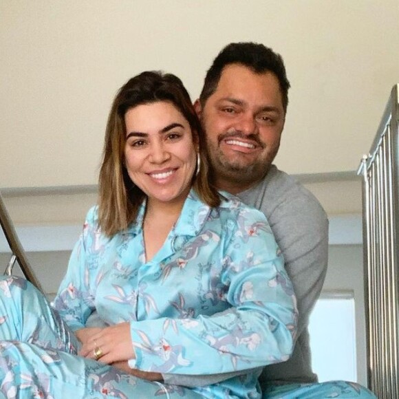 Naiara Azevedo recebeu apoio na web depois que confirmou separação de Rafael Cabral: 'No final tudo dá certo. Deus abençoe muito você'