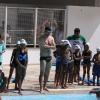 Phelps está no Brasil para nadar com crianças da Rocinha