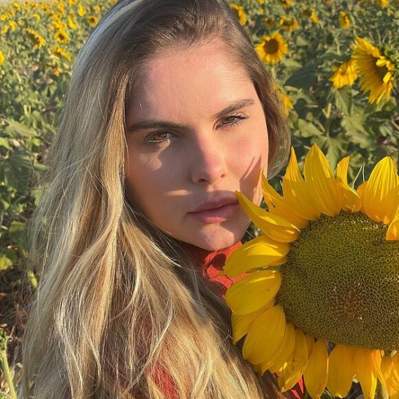 Bárbara Evans fez a transferência de apenas dois embriões, o máximo permitido no país