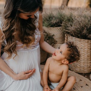 Biah Rodrigues e Sorocaba moram no Haras da família do cantor, com o filho Theo, de 1 ano e já preparam quarto de Fernanda