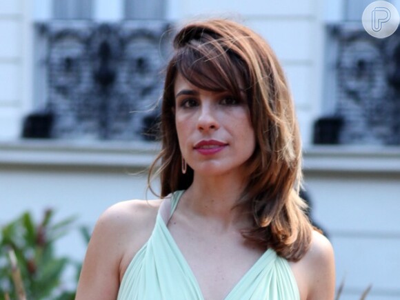 Danielle (Maria Ribeiro) faz gravar um vídeo comprometedor, na novela 'Império'